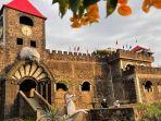 benteng-takeshi-di-the-lost-world-castle.jpg