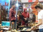 beragam-booth-kerajinan-di-jakarta-fair-kemayoran.jpg