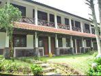 berlian-resort-cipanas-puncak-bogor.jpg