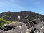 black-mountain-gunung-di-australia.jpg