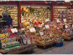 bloemenmarkt-pasar-bunga-terapung-di-amsterdam-belanda_20180701_175907.jpg