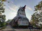 bukit-rhema-atau-gereja-ayam.jpg