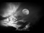 bulan-hitam.jpg