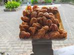 burayot-kue-tradisional-khas-garut-yang-sering-ditemukan-saat-lebaran.jpg