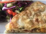 burek-kue-khas-negara-balkan_20181010_131258.jpg