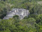 calakmul-di-negara-bagian-campeche-di-meksiko-amerika-utara.jpg