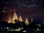 candi-prambanan-di-malam-hari-dari-spot-riyadi.jpg