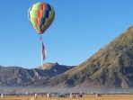 cara-pesan-tiket-naik-balon-udara-di-bromo.jpg
