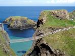 carrick-a-rede-rope-bridge_20160916_115626.jpg