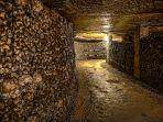 catacombs-paris.jpg