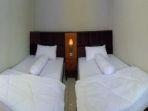 comfort-room-at-lumintu-guest-house.jpg