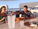 cristiano-ronaldo-dan-georgina-rodriguez-di-spanyol.jpg