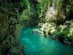 cukang-taneuh-green-canyon.jpg