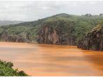 danau-mematikan-di-afrika.jpg