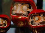 daruma-boneka-keberuntungan-di-jepang-yang-memiliki-kisah-di-balik-bentuknya-yang-unik.jpg