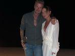 david-beckham-dan-victoria-beckham-berfoto-mesra-3.jpg