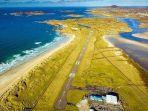 donegal-airport-di-irlandia-yang-dinobatkan-sebagai-landasan-pesawat-terindah-di-dunia.jpg