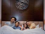 donna-agnesia-dan-keluarga-tengah-menjalani-karantina.jpg