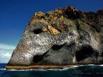 elephant-rock-di-islandia.jpg