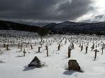 fakta-unik-sad-hill-cemetery-di-spanyol.jpg