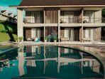 fasilitas-kolam-renang-di-hotel-ariandri-puncak.jpg