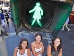 female-pedestrian-signal_20170308_200110.jpg
