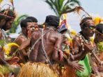 festival-danau-sentani_20170614_084122.jpg