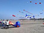 festival-layang-layang-di-langit-pantai-parangkusumo.jpg
