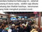 foto-antrean-calon-penumpang-di-bandara-soekarno-hatta-banten-kamis-1452020.jpg