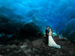 Simbolkan Cinta dan Petualangan, Pasangan Ini Lakukan Foto Prewedding di Lokasi Paling Amazing