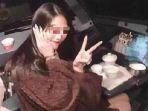foto-yang-beredar-di-china-memperlihatkan-seorang-penumpang-perempuan-maskapai-air-guilin.jpg