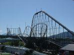 fujiyama-rollercoaster-di-taman-hiburan-fuji-q-highland-di-jepang.jpg