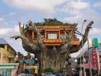 Gajumaru Treehouse Diner - Ajegile! Resto Ini Nangkring di Pohon Raksasa, Sensasinya Bikin Takjub