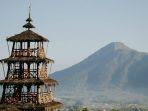 gardu-pandang-agrowisata-kopeng-gunungsari.jpg