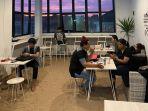 garis-pantai-coffee-and-indoor-beach.jpg
