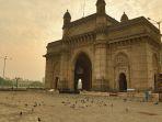 gateway-of-india-satu-tempat-wisata-yang-bisa-kamu-kunjungi-di-mumbai-india.jpg