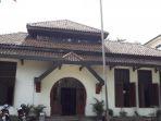 gedung-indonesia-menggugat.jpg