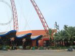 gerbang-barat-taman-impian-jaya-ancol_20170622_131503.jpg