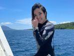 gisella-anastasia-diving.jpg