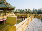 grand-palace-bangkok-satu-tempat-wisata-hits-di-thailand.jpg