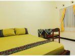 griya-batik-giri-sekar-homestay-syariah-dibawah.jpg