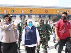 gubernur-jawa-timur-khofifah-indar-parawansa-meninjau-salah-satu-check-point-di-tol-ngawi.jpg