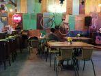 gudang-koleksi-antique-food-showroom.jpg