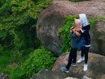 gunung-batu-lawang.jpg