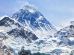 gunung-everest_20180518_210953.jpg
