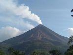 gunung-karangetang.jpg