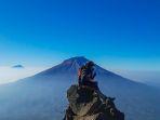 gunung-sindoro-temanggung.jpg