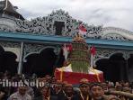 gunungan-grebeg-besar_20160913_151439.jpg
