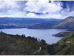 hartati-setiawan-danau-toba.jpg