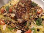 hidangan-lamb-ouzi-sebagai-pelengkap-nasi-biryani-senin-1942021.jpg